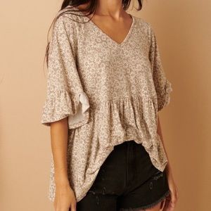 NWT Taupe Flower Print Top